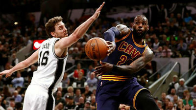 Pau Gasol y Leonard arrebatan el liderato a los Cavs de Lebron