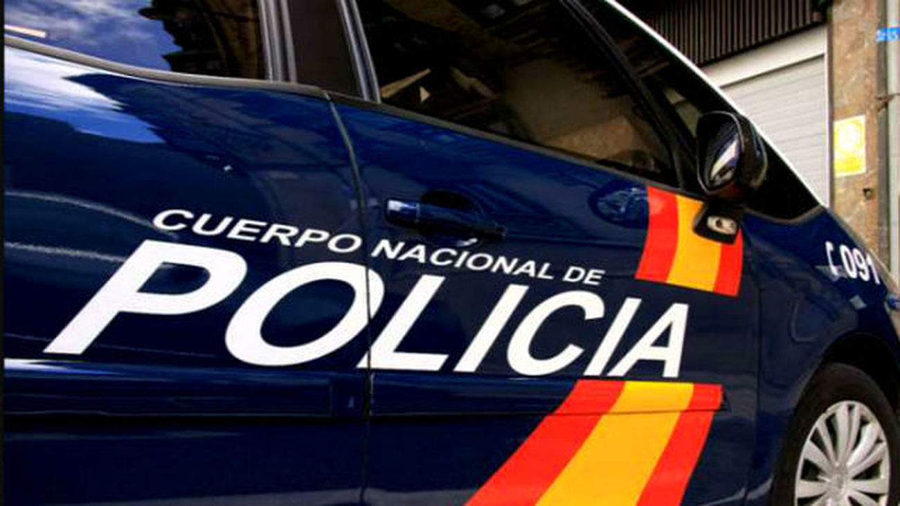 Detenido joven en Vallecas por amenazar y obligar a menores a robar móviles