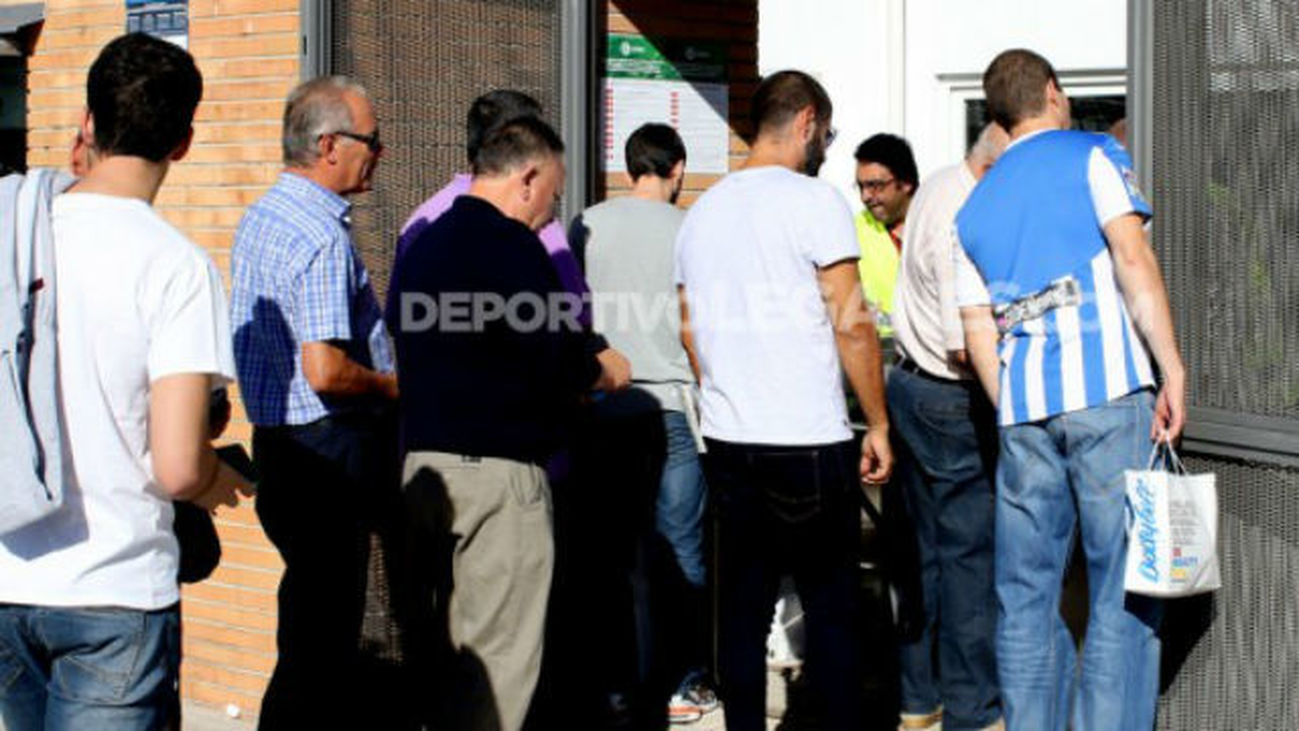 El Leganés retira el carnet a siete abonados por reventa