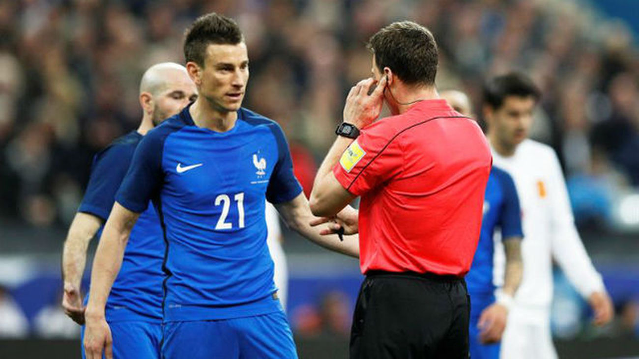 El Francia-España se decidió en el VAR