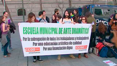 Trabajadores municipales piden en Cibeles la subrogación  de sus empleos