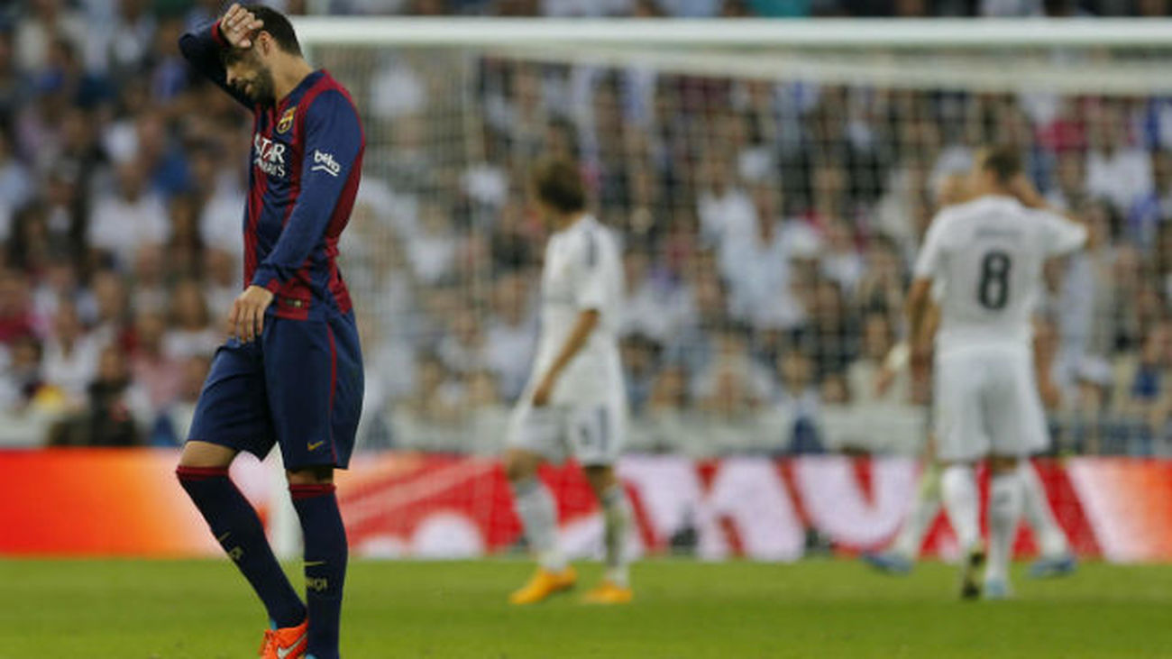 La afición del Real Madrid, indignada con Piqué
