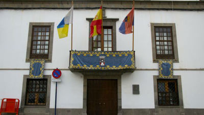 Telde manifiesta su "más enérgica repulsa" ante el asesinato de una mujer por su pareja