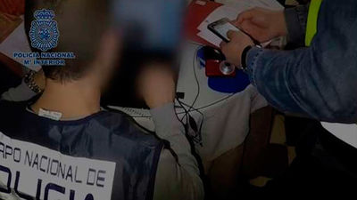 La Policía detiene en Córdoba a un monitor de baloncesto que poseía material pedófilo