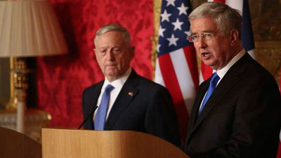 El ministro de Defensa británico asegura que protegerá  Gibraltar "hasta las últimas consecuencias"