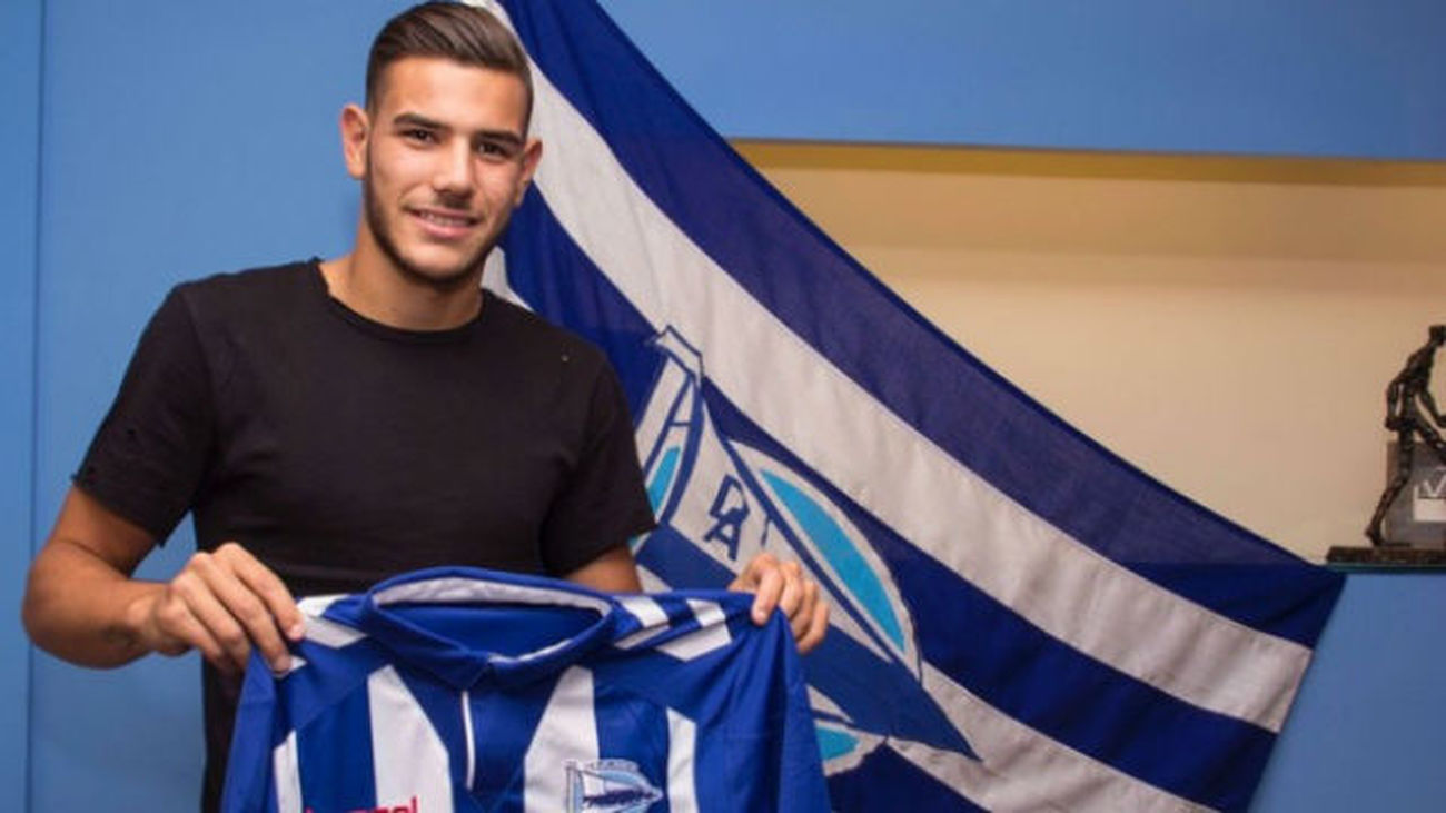 El Real Madrid pagará la cláusula de Theo