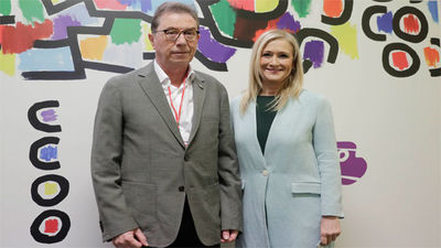 Cifuentes: "La relación con CCOO seguirá siendo buena gane quien gane"