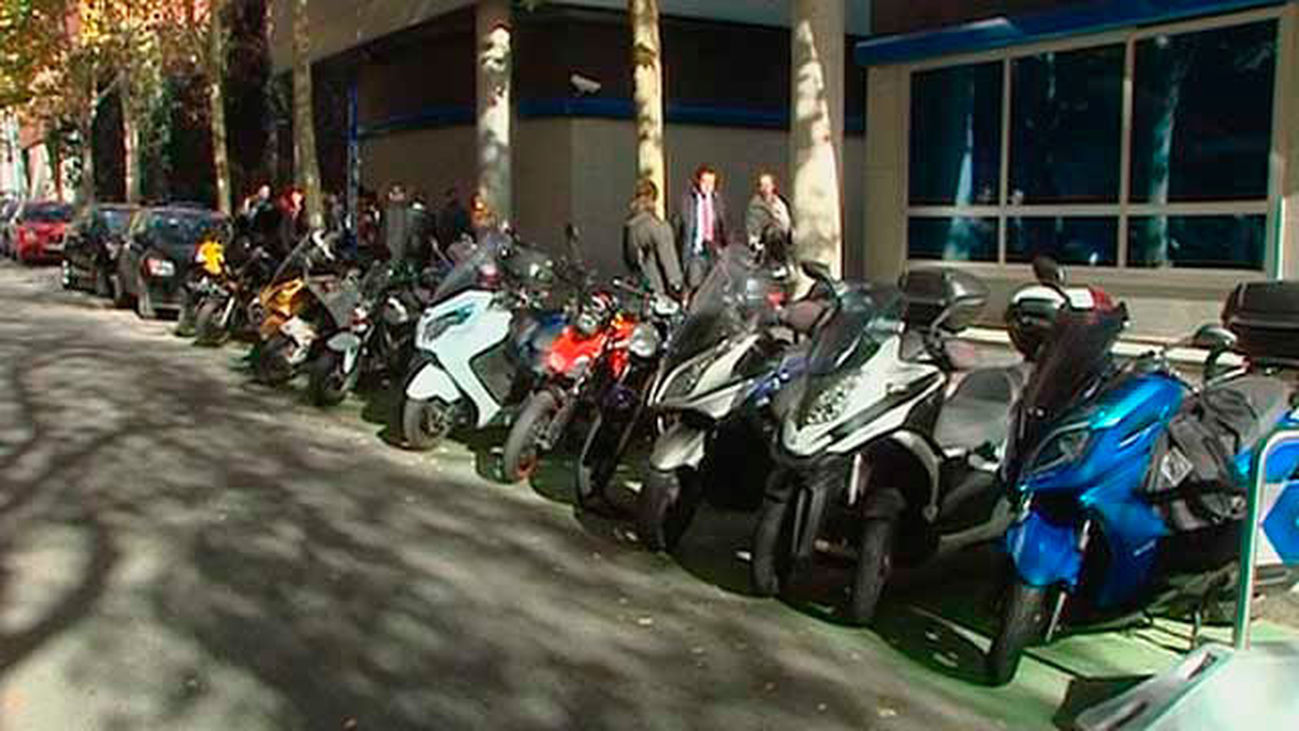 La DGT clasifica también las motos y ciclomotores según sus emisiones