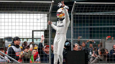 Hamilton gana por quinta vez el Gran Premio de China