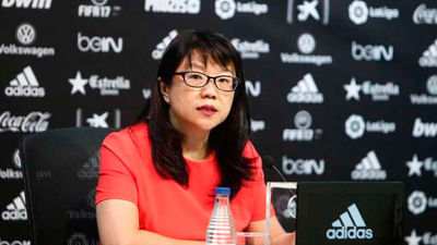 La presidenta del Valencia anuncia que abandona el cargo  a final de temporada