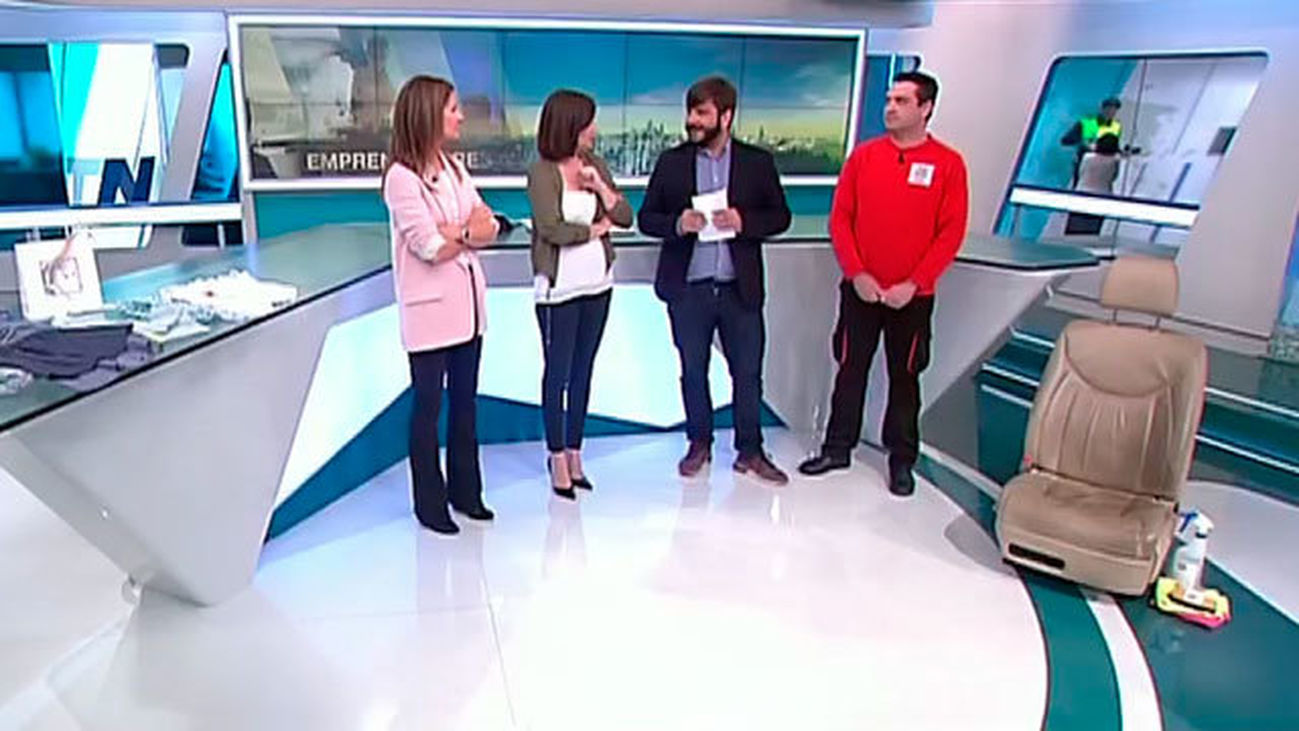 Ropa para niños y coches como nuevos