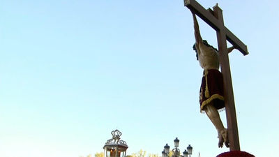 Salida del Cristo de los Alabarderos del Palacio Real