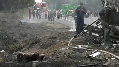 Accidente de tráfico con al menos 24 muertos enluta la Semana Santa en México