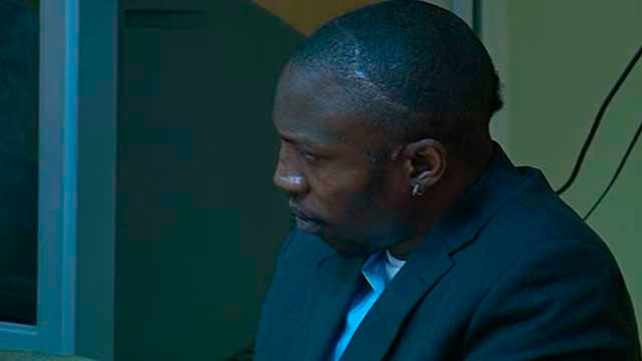 Piden 20 años de prisión para el inmigrante que mató a un policía arrojándole a las vías del tren