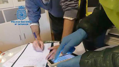 La Policía desmantela la mayor red internacional de pornografía infantil por Whatsapp