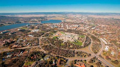 Canberra, la capital australiana rodeada de lagos y canguros