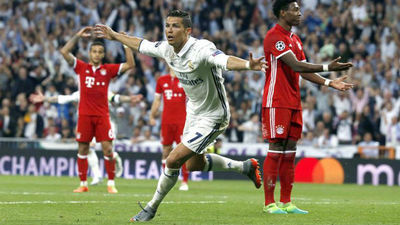 4-2. Cristiano, con un hat trick, lleva al Madrid a una nueva semifinal