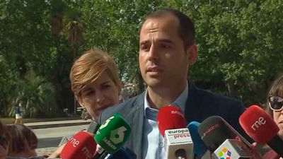 C's sostendrá a Cifuentes mientras cumpla el pacto, pero no confía en el PP