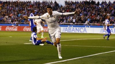 2-6. El Real Madrid vuela en Riazor
