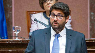 López Miras, elegido presidente de Murcia con la abstención de Ciudadanos