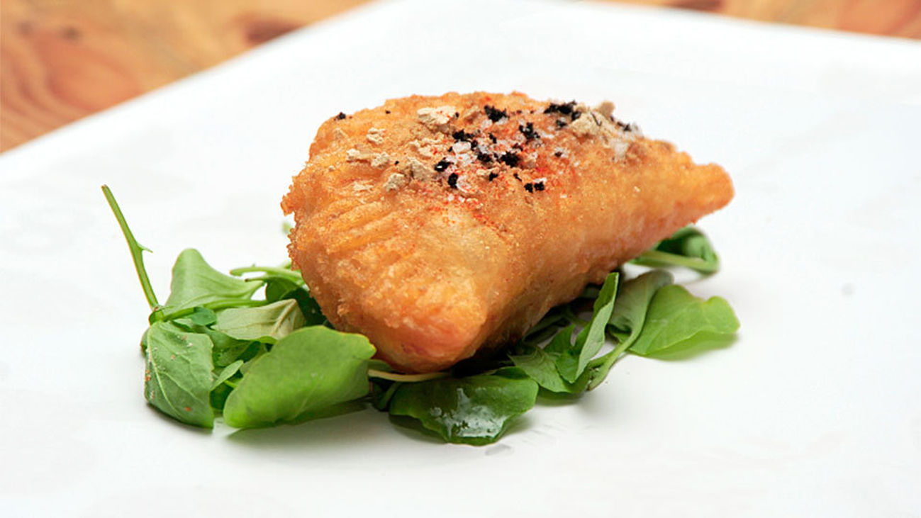 Receta de trucha de conejo con salmorejo