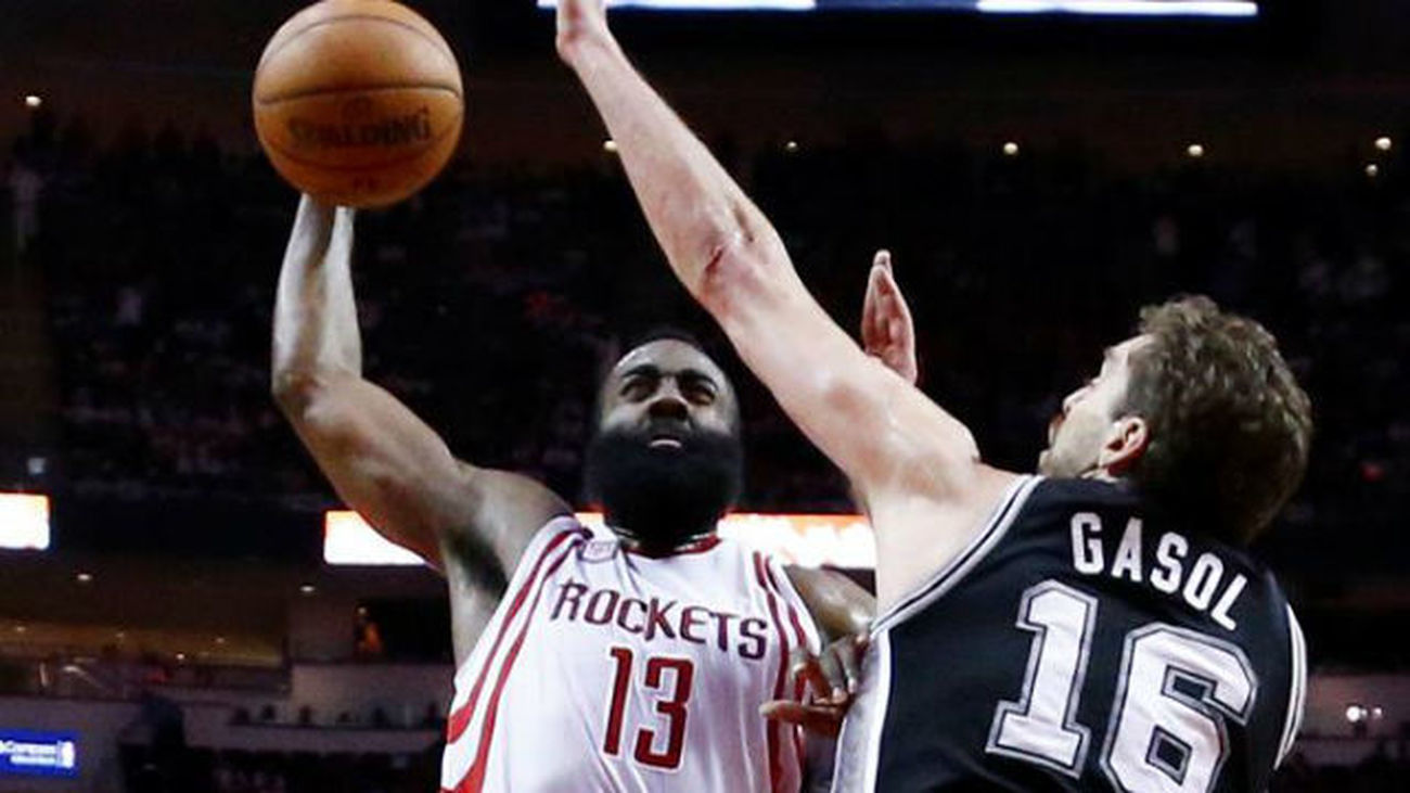 Harden y Pau Gasol