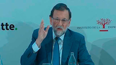 Rajoy: "Vamos en la buena dirección, la clave es que no nos equivoquemos"