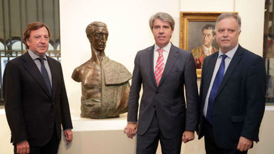 La Comunidad homenajea a Manolete en su centenario