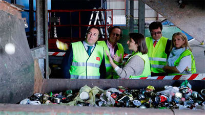 González Taboada visita la planta de tratamiento de residuos de Colmenar Viejo