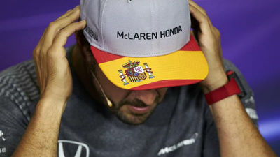 GP España: El coche de Alonso vuelve a romperse