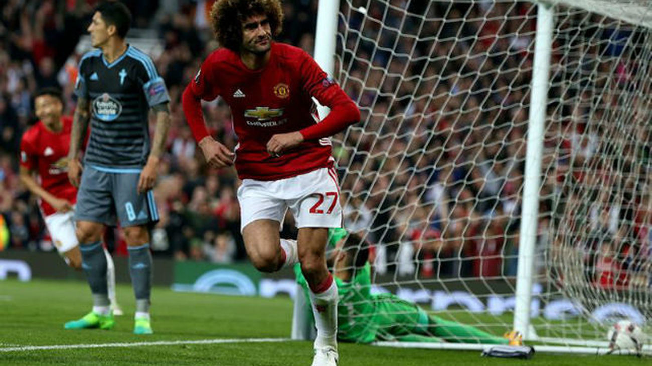 Marouane Fellaini ante el Celta