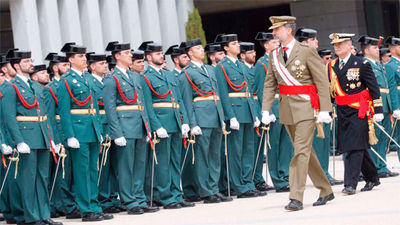 El Rey visita la Academia de Oficiales de la Guardia Civil en Aranjuez