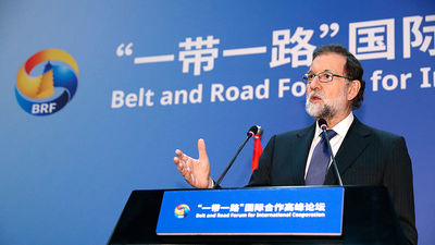 Rajoy pide "seriedad y responsabilidad" al PSOE para poder alcanzar acuerdos