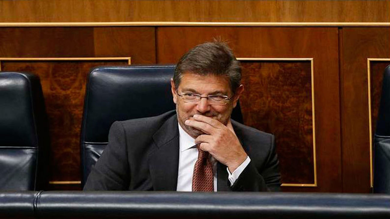 El Congreso reprueba a Catalá, Maza y Moix con el apoyo de toda la oposición