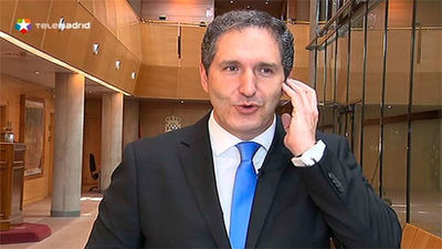 Cepeda: "Susana quiere hacer de nuevo grande al PSOE, sin girar hacia ningún partido"