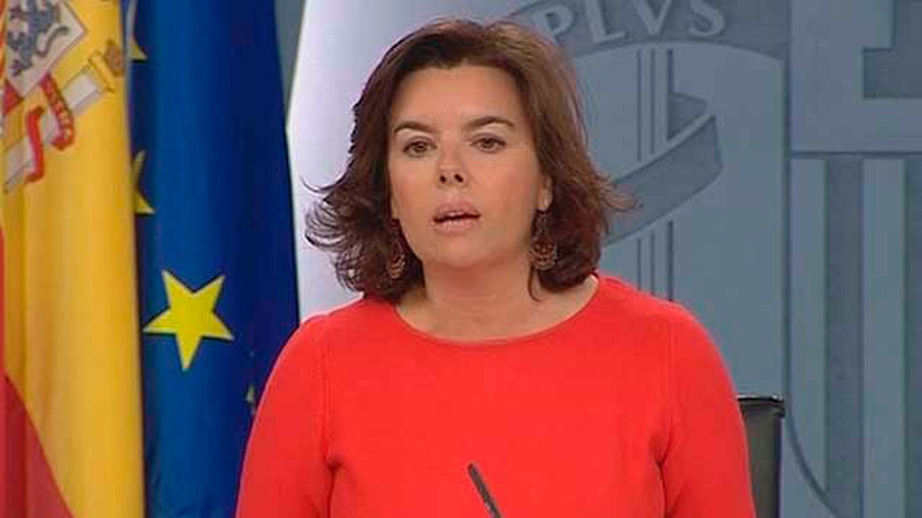 El Gobierno insta a Puigdemont a debatir sobre la consulta en el Congreso