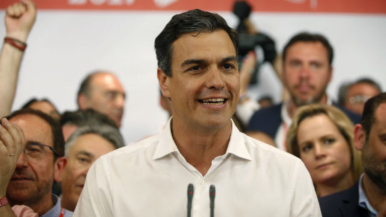 Sánchez: "Vamos a construir el nuevo PSOE"
