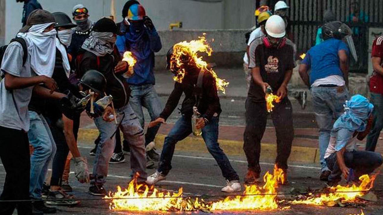 Violencia en las marchas contra Maduro en Venezuela