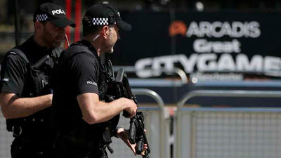 Reino Unido rebaja alerta terrorista al progresar investigación del atentado