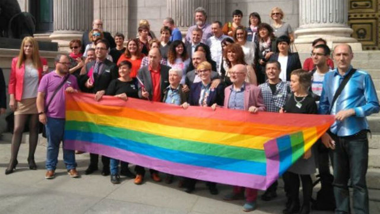 Piden al Gobierno que tramite la ley de igualdad antes del 1 de julio