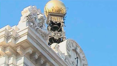 El Banco de España urge a actuar contra el envejecimiento y el paro de larga duración