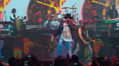Esperando a Guns N' Roses