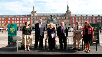 Fotografía, teatro y conciertos en la Plaza Mayor por su IV centenario