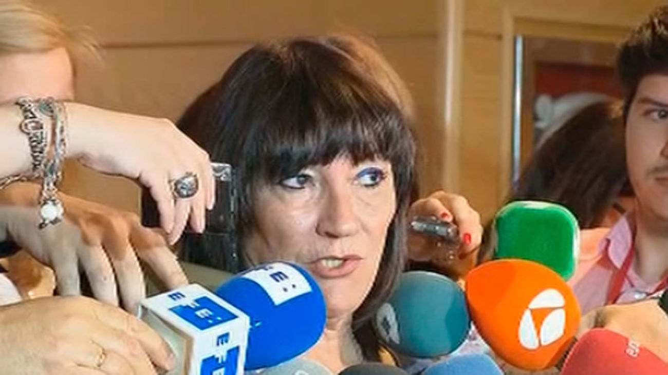 Podemos y Ciudadanos, disconformes con las explicaciones de Cifuentes