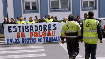 Seguimiento total en la huelga de estibadores, según los convocantes