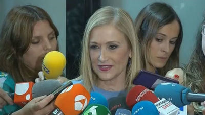 Cifuentes esperaba debate "constructivo" en moción de censura, no "insultos"