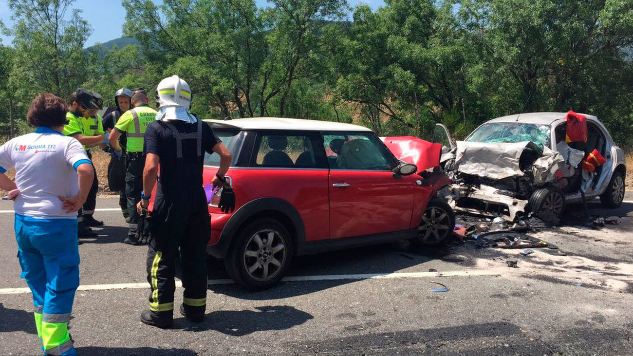 Dos fallecidos en un choque frontal en las Rozas de Puerto Real