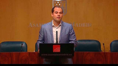 Aguado: "Cifuentes impide a la oposición acceder a la información sobre el Canal de Isabel II"