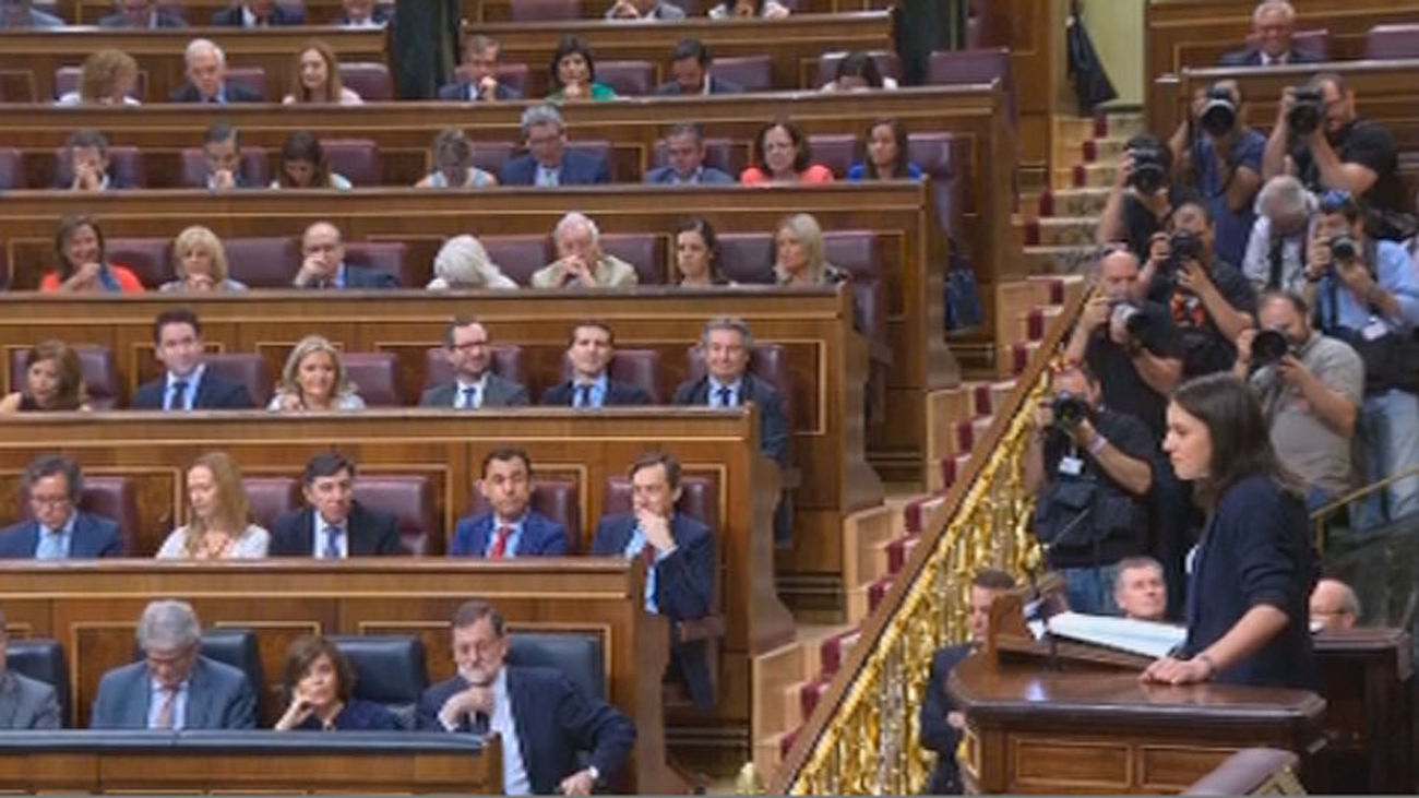 Rajoy replica por sorpresa la acusación de Montero de que el PP roba