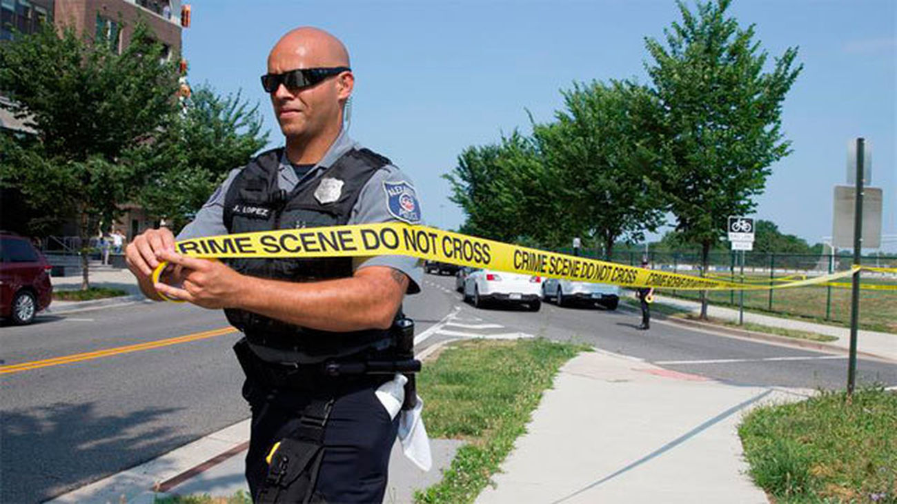 Al menos 5 heridos, entre ellos un congresista republicano, en un tiroteo Virginia